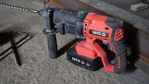 Młotowiertarka YATO YT-82772 na Arena.pl