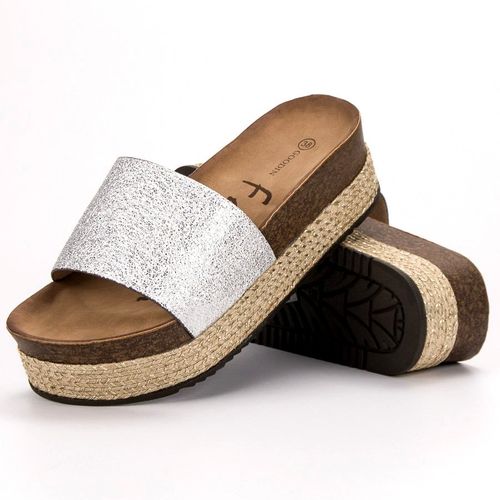 Klapki Na Platformie r.37 na Arena.pl