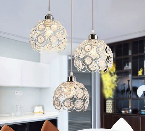 Lampa sufitowa z ażurowymi kloszami kryształkami wisząca AT10-3SZ-White na Arena.pl