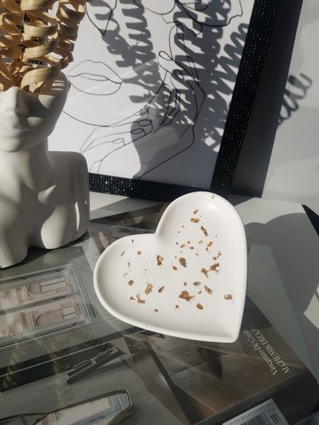 Podstawka duże serce - mika white zdjęcie 1