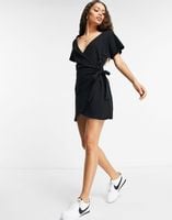 ASO PETITE CZARNA SUKIENKA KOPERTOWA (32)