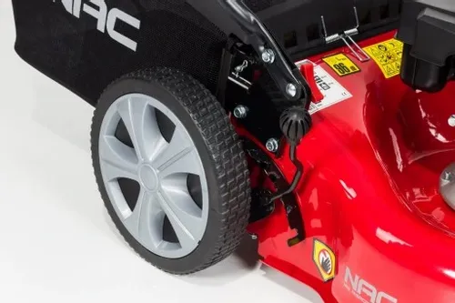 Kosiarka SPALINOWA NAC 146 cm3 2,6 kW 46 cm BEZ NAPĘDU Funkcja MIELENIA 60l na Arena.pl