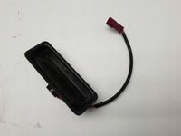 OE BMW PRZYCISK OTWIERANIA KLAPY TYLNEJ BMW 5 E60 E61 E39 51248168035