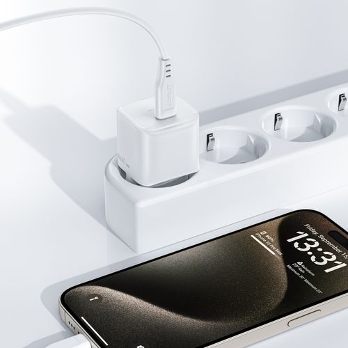 Mini Ładowarka sieciowa PD 30W GaN + kabel USB-C biała na Arena.pl