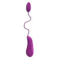b swish bnaughty deluxe raspberry - bezprzewodowe jajko wibrujące, 6 trybow