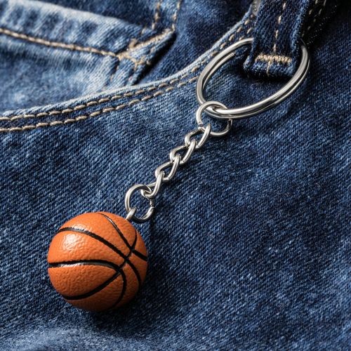 Sportowy brelok KOSZYKÓWKA na Arena.pl