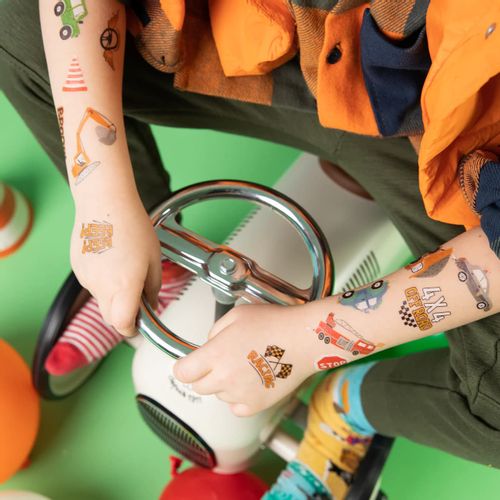 Tatuaże dla dzieci zmywalne Auta na Arena.pl