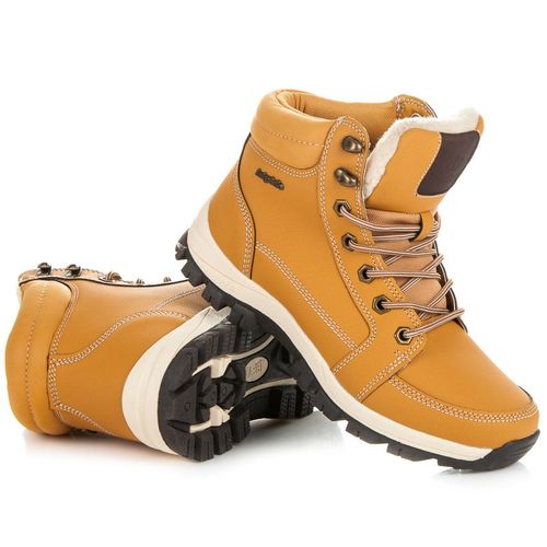 Traperki r.39 na Arena.pl