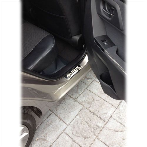 Listwa progowa TOYOTA AURIS MK2 Stal nierdzewna 304 połysk 4szt na Arena.pl