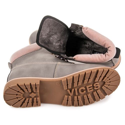 Traperki r.39 na Arena.pl