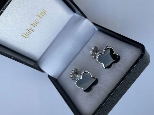 Markowe spinki do mankietów Exciting Czarna Koniczyna Koniczynka z Onyxem na Arena.pl