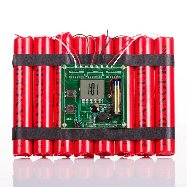 Budzik Dynamit zdjęcie 1