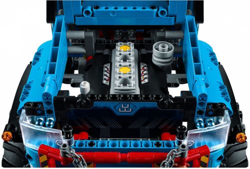 Lego Technic Terenowy holownik 6x6 na Arena.pl