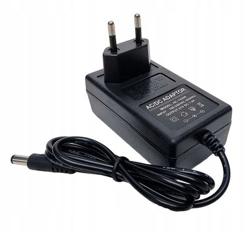 PRZYSSAWKA WIBRUJĄCA DO UKŁADANIA PŁYTEK AKU 21V na Arena.pl