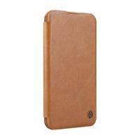 Etui Nillkin Qin Prop Leather DO iPhone 16 Brązowe Skóra Ochrona Obiektywu