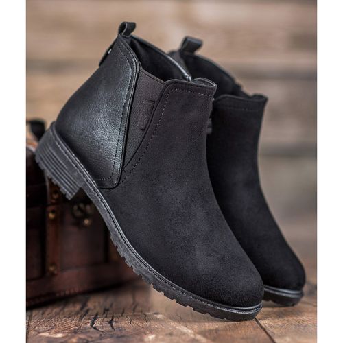 Klasyczne Botki r.41 na Arena.pl