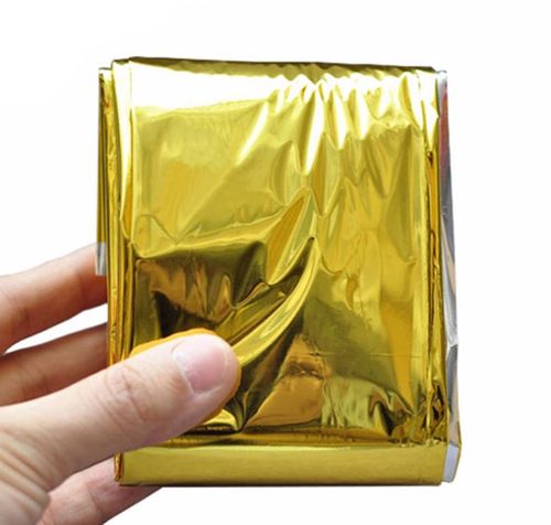 GAŚNICA 1KG APTECZKA LATARKA ZBIJAK DO SZYB NÓŻ DO PASÓW TRÓJKĄT KOC TORBA na Arena.pl