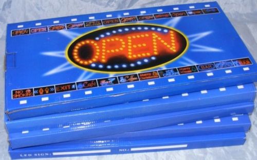 Tablica diodowa z napisem open na Arena.pl