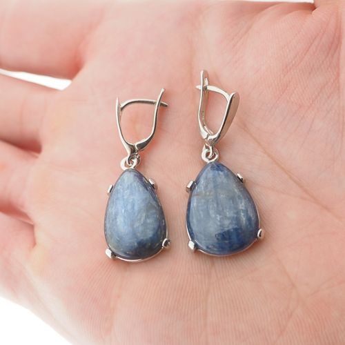 Kolczyki z kyanitami w srebrze rodowanym na Arena.pl