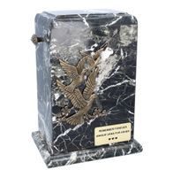 Kamienna urna pogrzebowa, personalizowana  / Plakietka