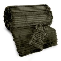 Koc oliwkowy 200x220 NINA flanelowy miękki ciepły i puszysty efekt 3D