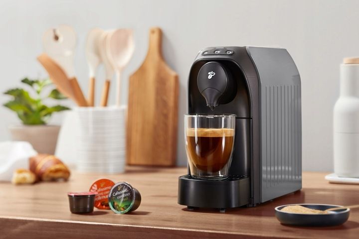Kawa kapsułki Tchibo Cafissimo 50szt. + stojak zdjęcie 4