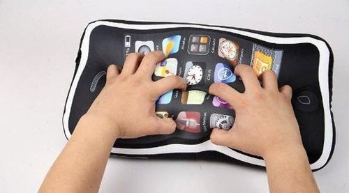 ipoduszka z kieszonką na Arena.pl