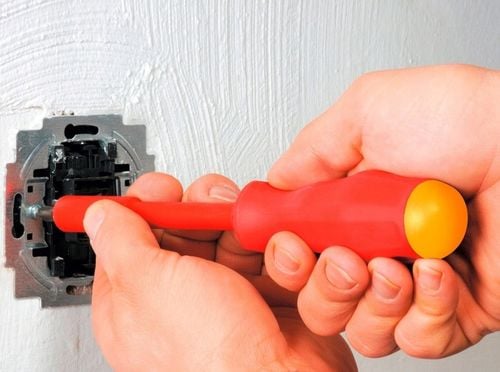 WKRĘTAKI ŚRUBOKRĘTY IZOLOWANE DLA ELEKTRYKA + PRÓBNIK NAPIĘCIA na Arena.pl