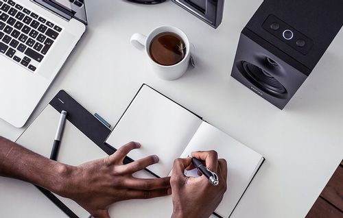 EDIFIER R1080BT PROFESJONALNE GŁOŚNIKI ZESTAW AUDIO 2.0 BLUETOOTH RCA 24W na Arena.pl