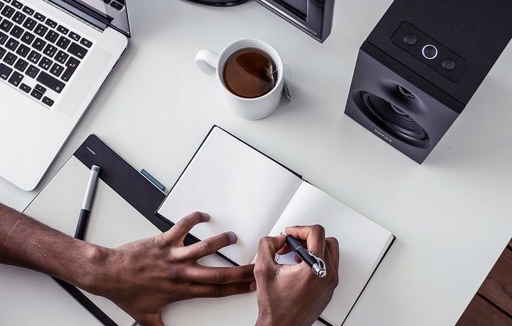 EDIFIER R1080BT PROFESJONALNE GŁOŚNIKI ZESTAW AUDIO 2.0 BLUETOOTH RCA 24W zdjęcie 4