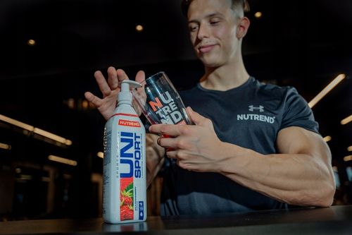 IZOTONIK NUTREND UNISPORT 1000ML POZIOMKA NAPÓJ SPORTOWY TAURYNA L-ALANINA na Arena.pl