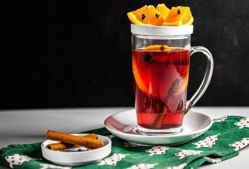 Kubek Alex 400ml ze spodkiem i wieczkiem duży do parzenia herbaty na Arena.pl