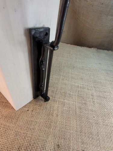 Wieszak na latarnie lub lampion ruchomy na płytce duży na Arena.pl