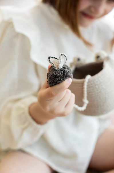 Kosz Mała Żaba Lorena Canals zdjęcie 2