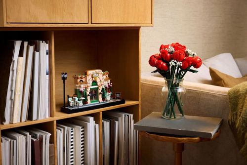 10362 - lego icons - francuska kawiarenka na Arena.pl