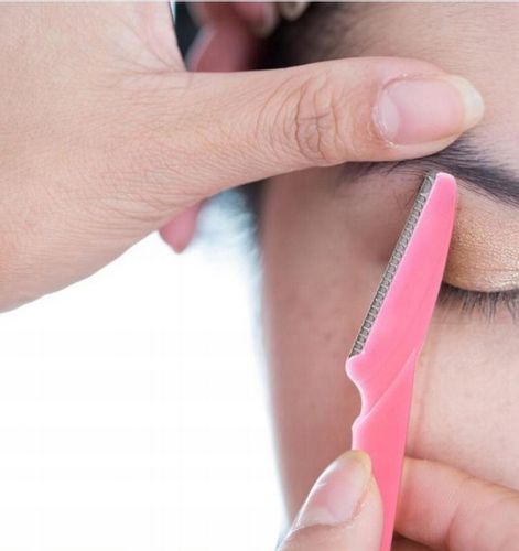 Nożyk Do Przycinania Brwi do regulacji brwi trymer bez pęsety na Arena.pl