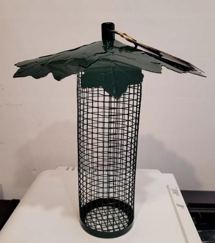 Karmnik dla ptaków Esschert Design nakrętka z dachem w kształcie liścia na Arena.pl