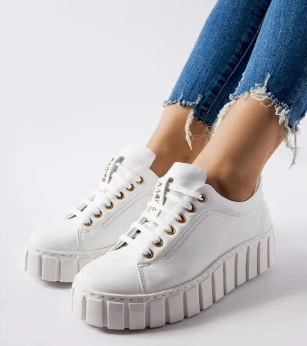Białe sneakersy na platformie Karino 38 na Arena.pl