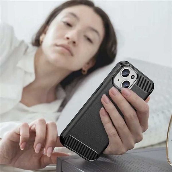 Spacecase Carbon Iphone 15 Plus Black zdjęcie 6
