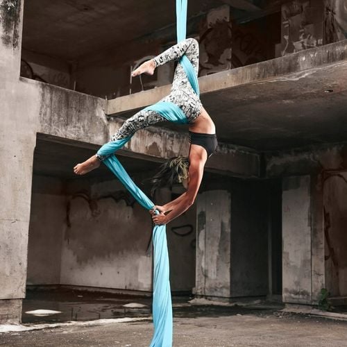 Materiał aerial, chusta akrobatyczna, szarfa, joga, na hamak do ćwiczeń na Arena.pl