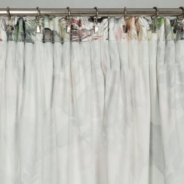 Zasłona gotowa na taśmie ARINA 140x270 biała srebrna motyw botaniczny zdjęcie 9