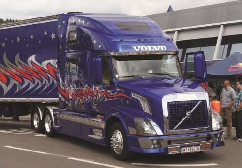 Volvo Vn 780 na Arena.pl