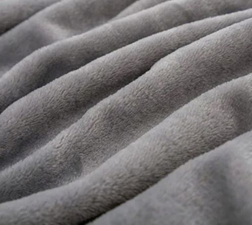 MASKOTKA PODUSZKA KOC OGRZEWACZ DO RĄK PIES HUSKY POPIELATY Z KOCEM 4w1 na Arena.pl