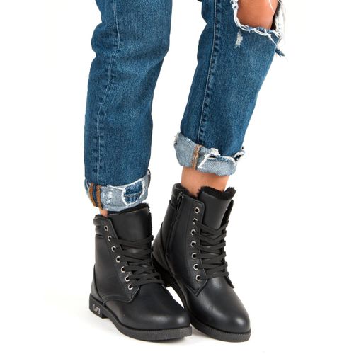 Czarne workery r.36 na Arena.pl