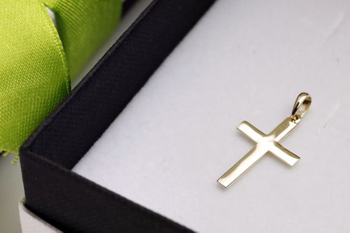 Krzyżyk Staviori WZX4729 na Arena.pl