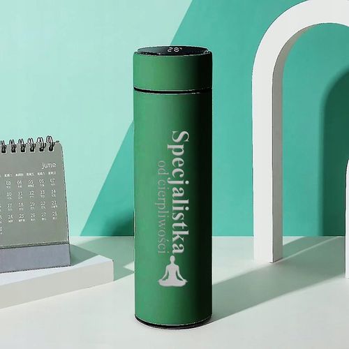 KUBEK TERMICZNY Zielona Z Wyświetlaczem LED SPECJALISTKA OD CIERPLIWOŚCI na Arena.pl