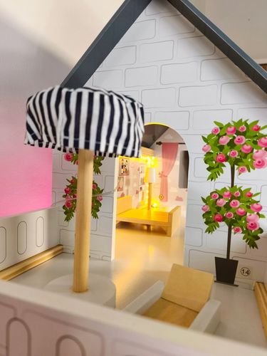 DOMEK DLA LALEK DREWNIANY LED Akcesoria Laleczki 3 Poziomy Duży Mebelki na Arena.pl