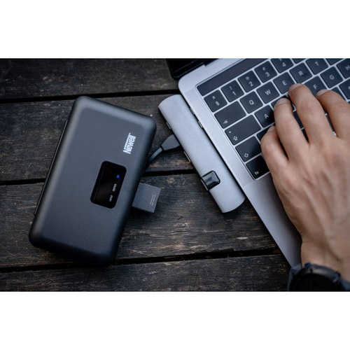 Ładowarka dwukanałowa Newell LCD-PB-SD do akumulatorów EN-EL14 do Nikon na Arena.pl