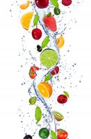 FOTOTAPETA kuchenna OWOCE W WODZIE KIWI TRUSKAWKA