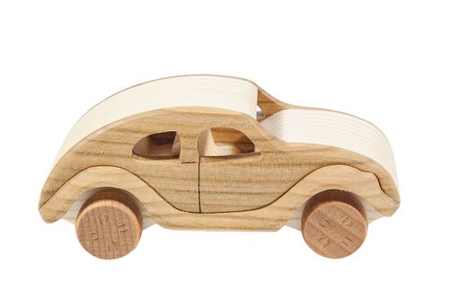 Drewniany model auta "Garbus" na Arena.pl